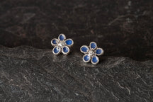 Load image into Gallery viewer, Mini Forget me Not Earrings