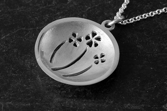 Simmermal Dance Shetland Wildflower Pendant