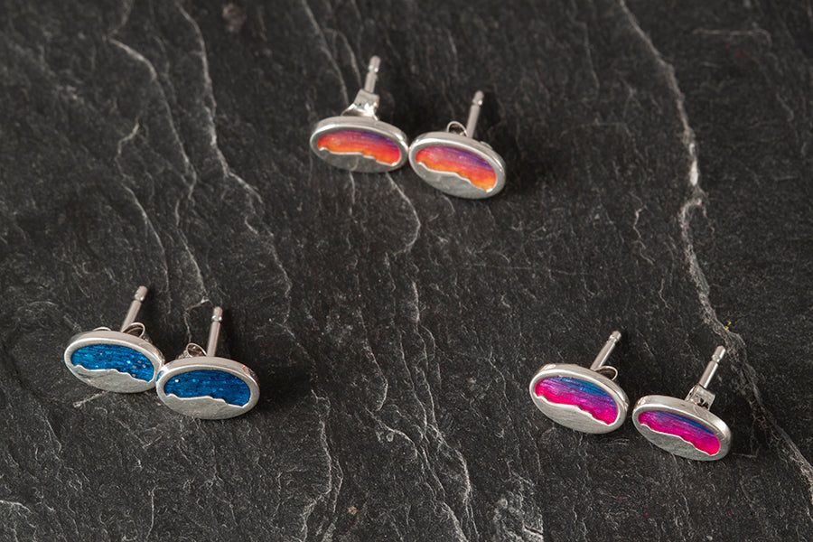 Foula oval mini studs