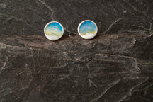 Load image into Gallery viewer, Foula round mini studs