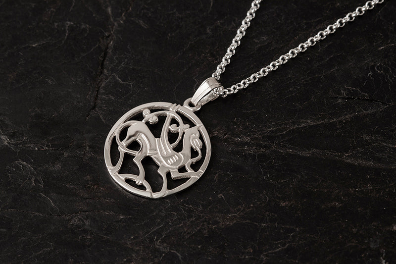 Quendale Beast Small Pendant
