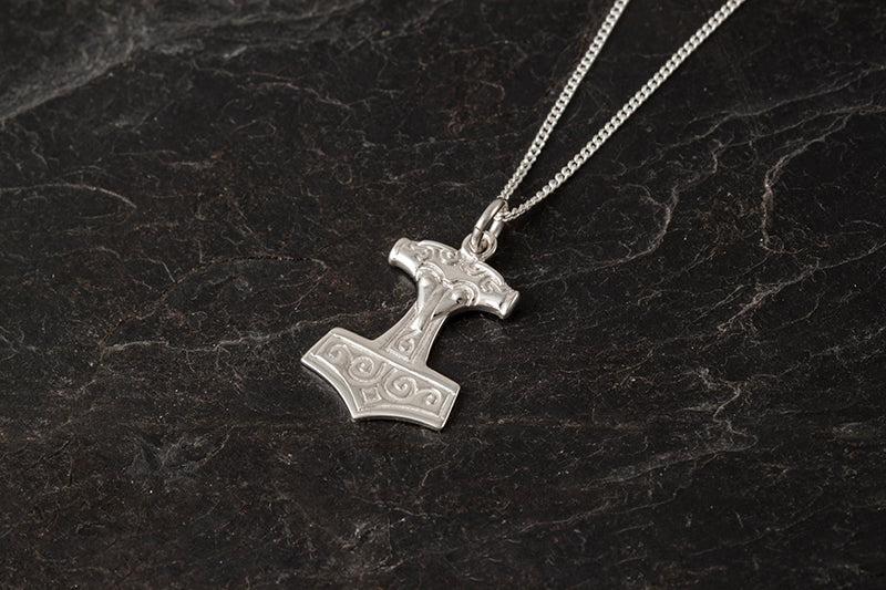 Mjöllnir Thor's Hammer small Pendant - Main Image