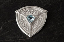 Load image into Gallery viewer, St Ninian's Isle Brooch set with Garnet