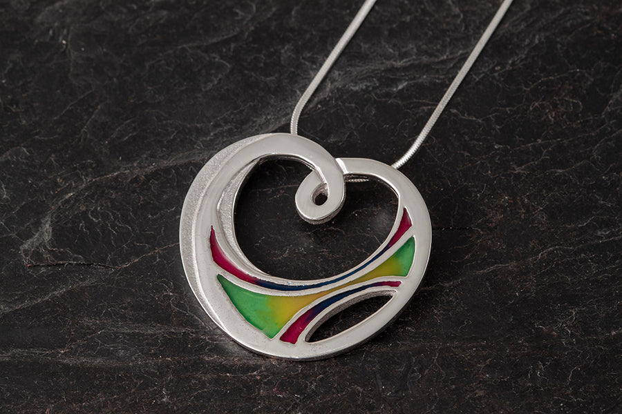 Medium St Ninians Pendant