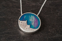 Load image into Gallery viewer, Busta House Hotel Pendant