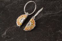 Load image into Gallery viewer, Sól - Sunflower Half Enamelled Earrings