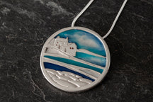 Load image into Gallery viewer, Avril Thomson Smith x Shetland Jewellery Lodberries Pendant