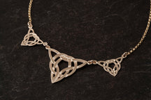 Load image into Gallery viewer, Celtic Necklet