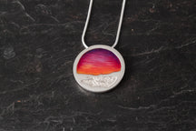 Load image into Gallery viewer, Clousta Pendant