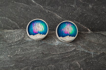 Load image into Gallery viewer, Round Foula earrings