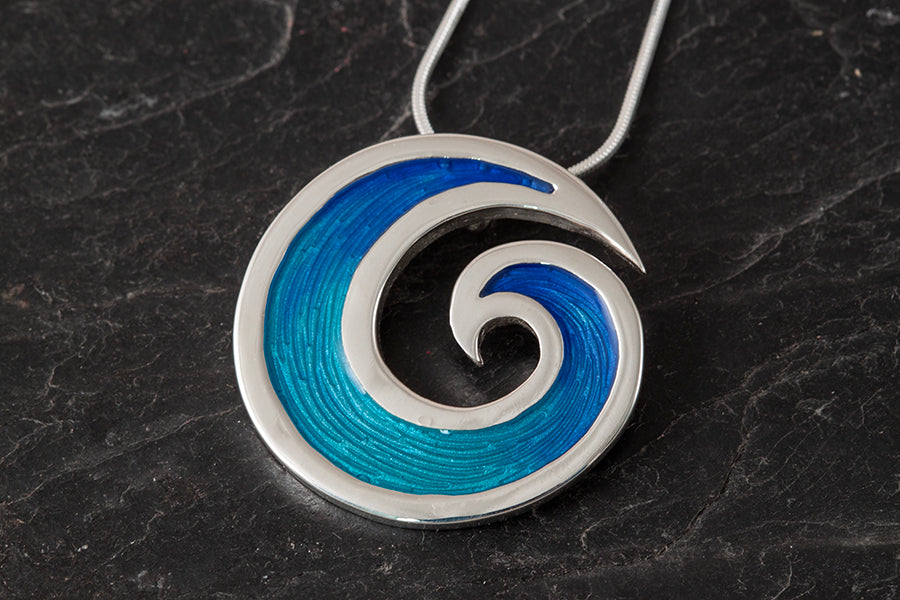 Seascape Round Wave Pendant