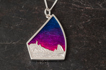 Load image into Gallery viewer, Bressay Light - LK243