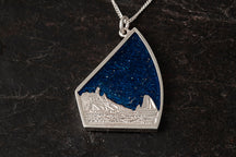 Load image into Gallery viewer, Bressay Light - LK243