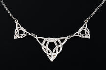 Load image into Gallery viewer, Celtic Necklet