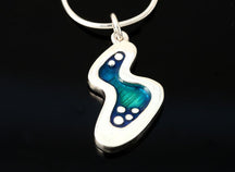 Load image into Gallery viewer, Seascape small Bubble pendant

