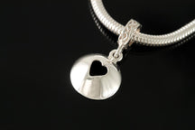 Load image into Gallery viewer, Peerie Smoorikins Charm