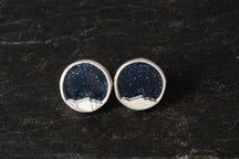 Load image into Gallery viewer, Round Foula earrings