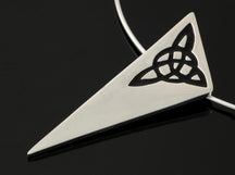 Load image into Gallery viewer, Triquetra Triangle Pendant
