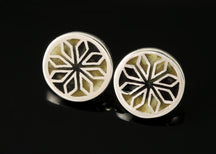 Load image into Gallery viewer, Fara stud earrings