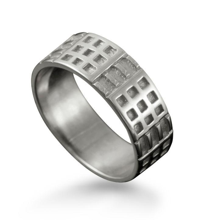 Charles Rennie Mackintosh ring in Silver