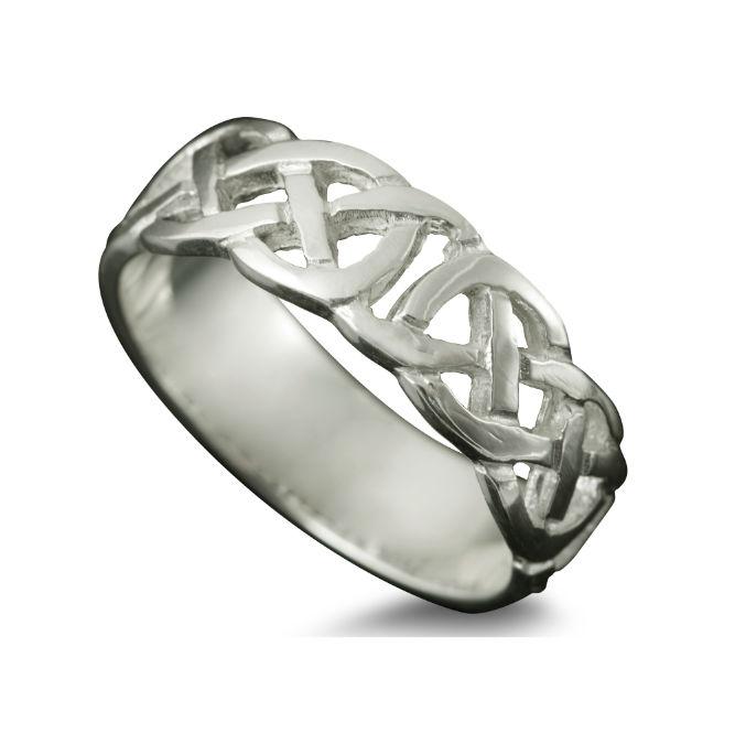 Vaila Celtic Ring in Platinum