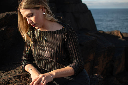 An Öyger cam ower Shetland Jewellery.