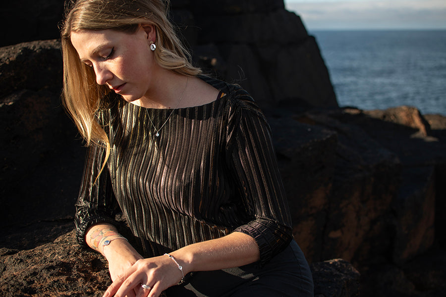An Öyger cam ower Shetland Jewellery.