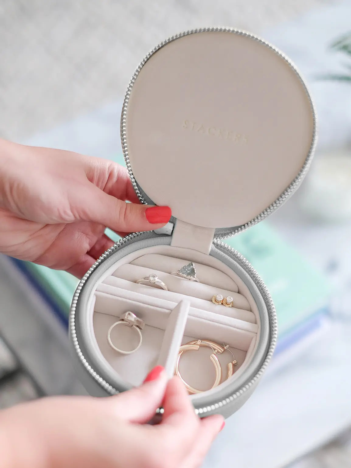 Round Stackers Travel Jewellery Box