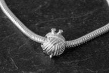 Load image into Gallery viewer, Baa O Oo, Ball of Wool charm
