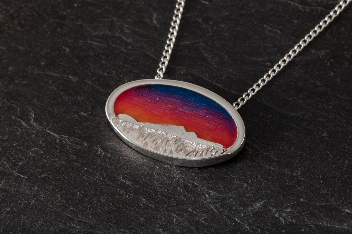 Foula oval Pendant | In Stock