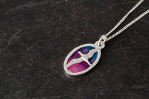 Load image into Gallery viewer, Oval Gannet Pendant
