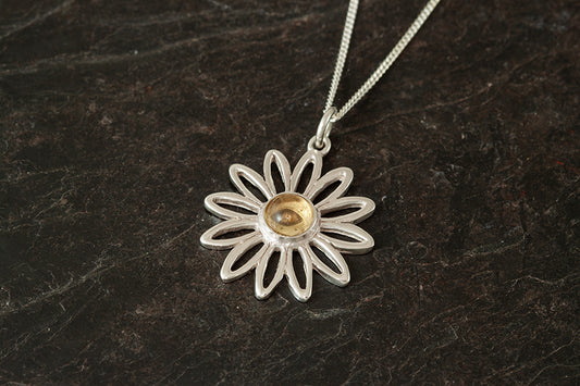 Daisy Pendant - April