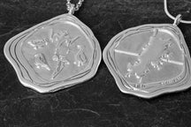Load image into Gallery viewer, FIBO Fair Isle Bird Observatory Pendant
