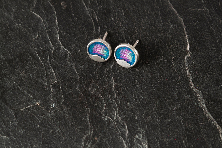 Foula round mini studs