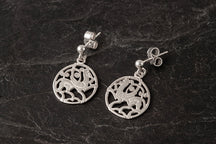 Load image into Gallery viewer, Quendale Earrings
