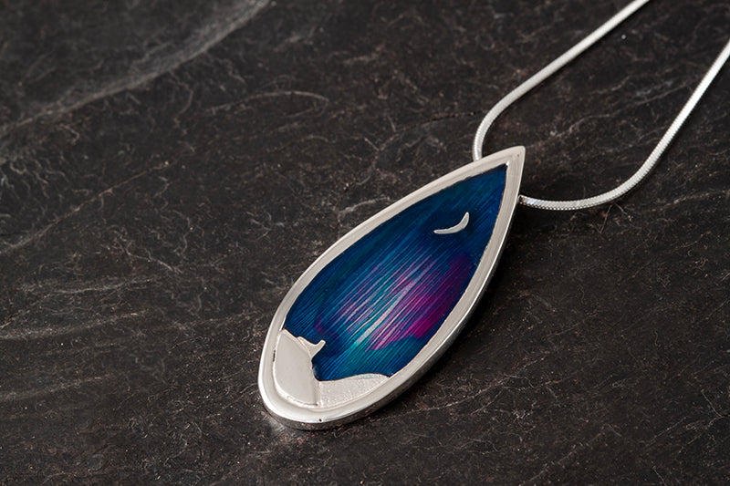 Mirrie Dancer Large teardrop pendant