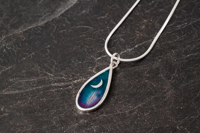 Mirrie Dancer small Tear Drop pendant