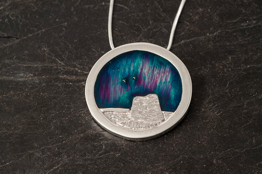Mirrie Dancer Mousa Broch Pendant