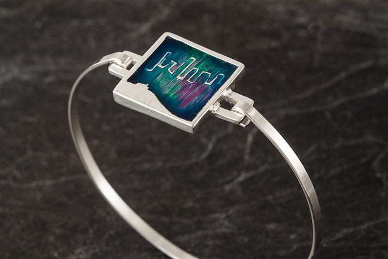Mirrie Dancers Square Bangle