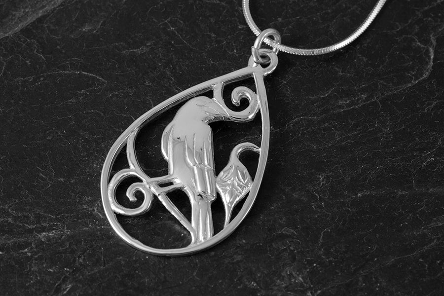 Freija Raven Pendant
