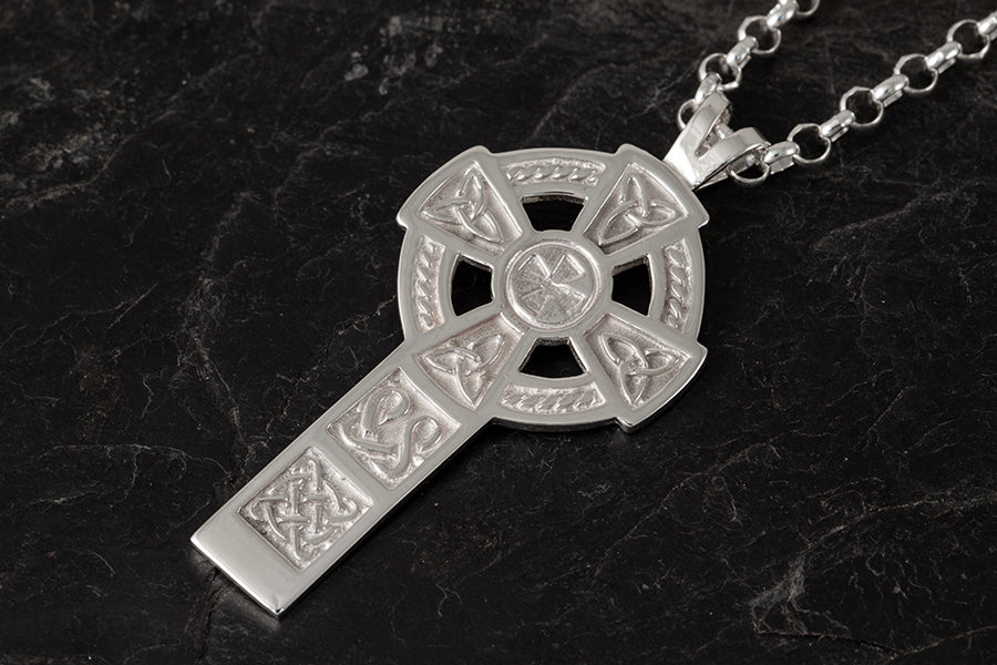 Traditional Celtic Cross Pendant