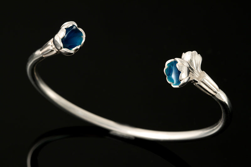 Freija Bangle with Enamelling