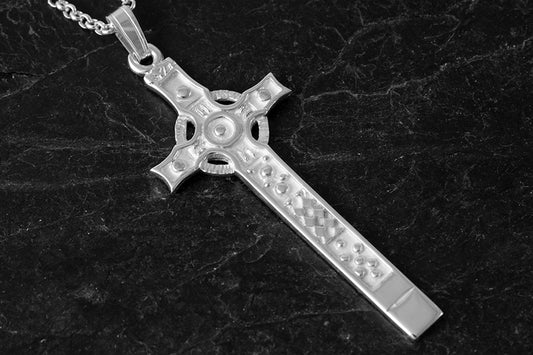 St John's Celtic Cross pendant