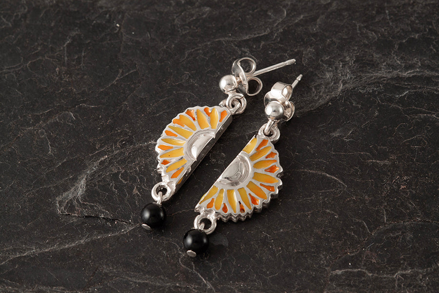 Sól - Sunflower Half Onyx Enamelled Earrings