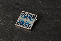 Load image into Gallery viewer, Fara large square brooch
