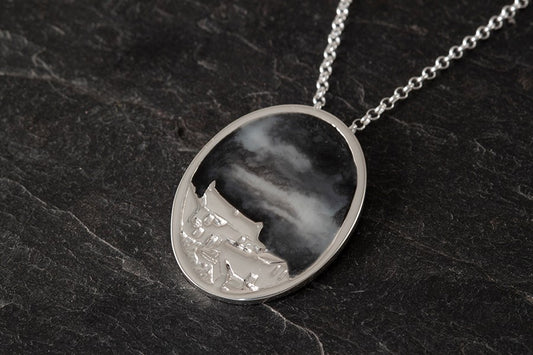 Lodberries Pendant