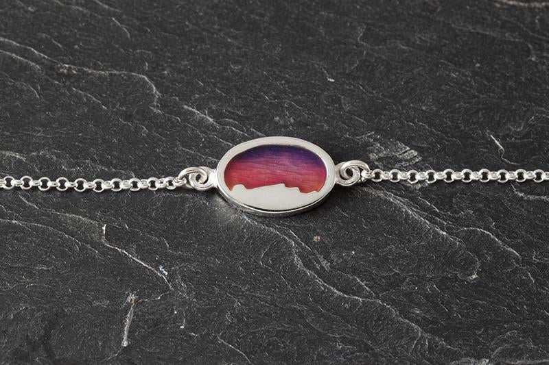 Foula oval bracelet