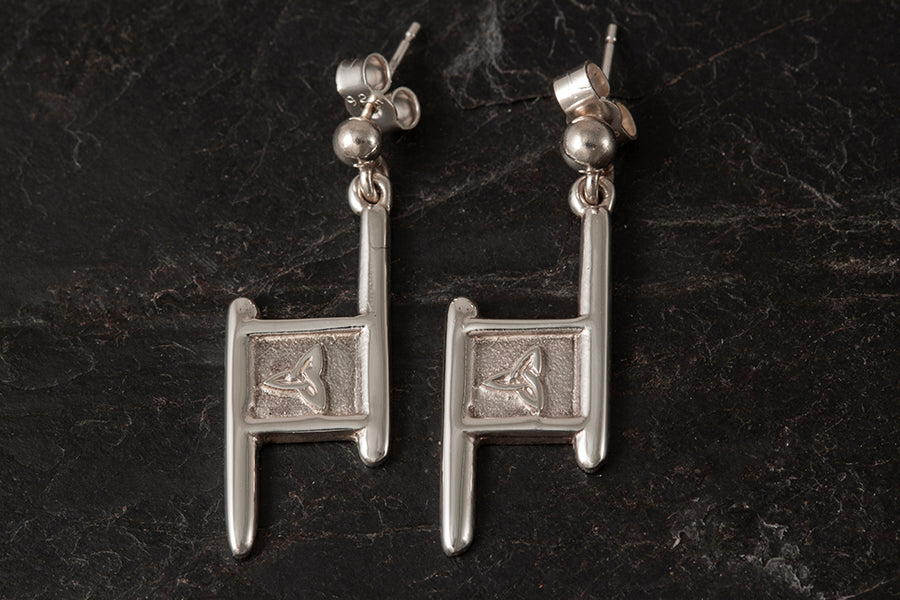Voar Earrings