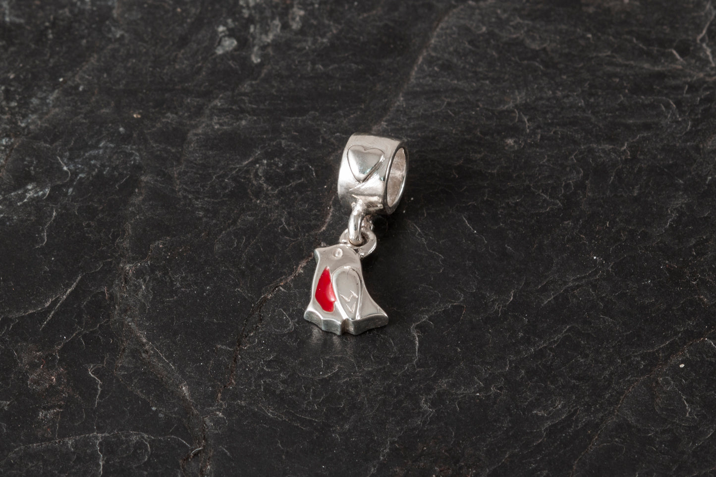 Robin Charm with Barrel