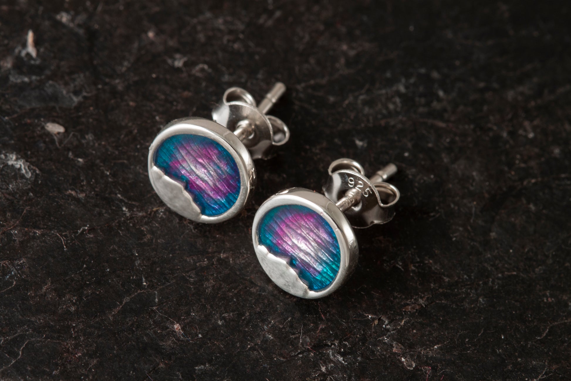 Foula round mini studs